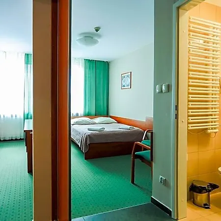 Krakowiak Hotell 2*